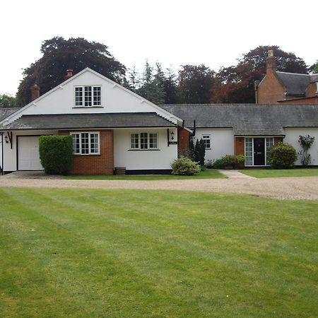솁프레스 The Coach House B&B 외부 사진