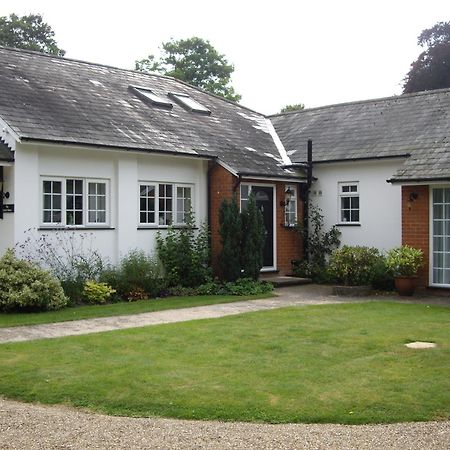 솁프레스 The Coach House B&B 외부 사진